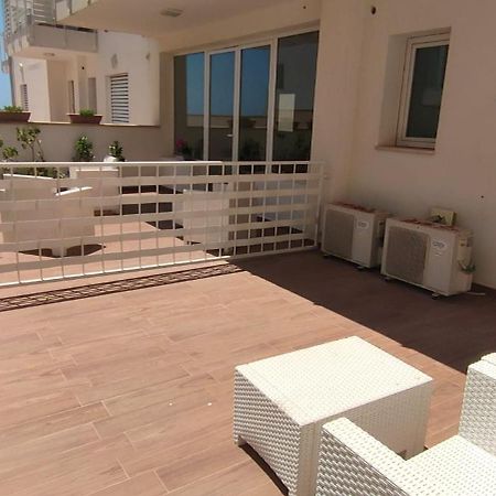 Spuma Di Mare Aparthotel Gallipoli Exterior photo