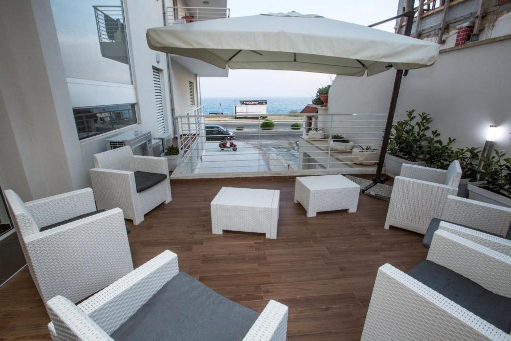 Spuma Di Mare Aparthotel Gallipoli Exterior photo